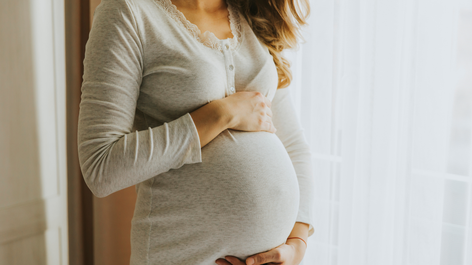Antje maternity photgraphy in Birmingham